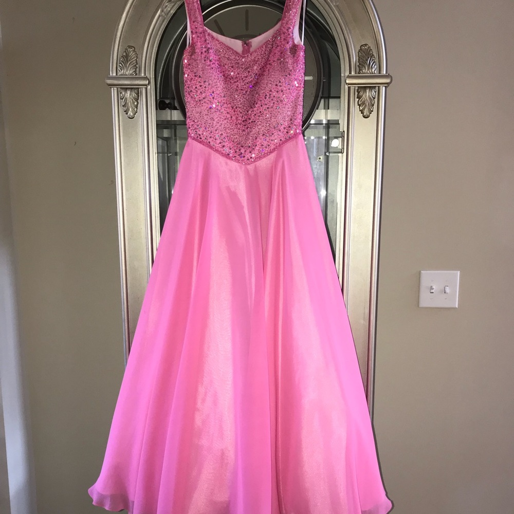 Pink Girl’s Prom or Pageant Dress